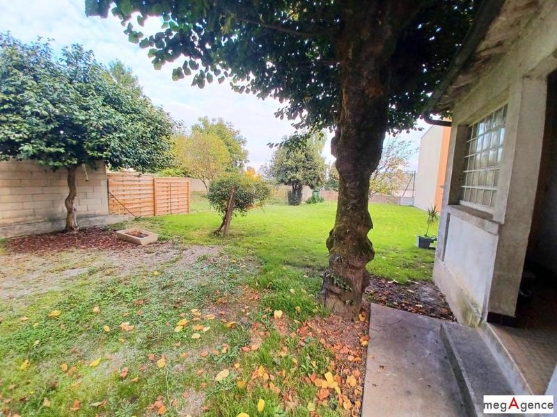 Maison - 250 m² - 11 pièces