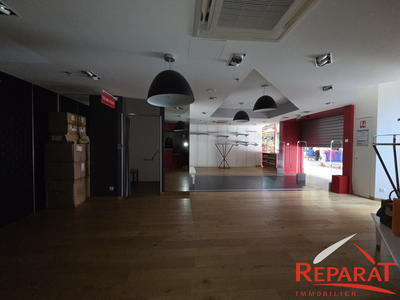 Local commercial - 87 m²