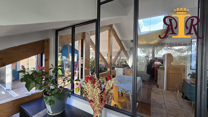 Appartement - 80 m² - 4 pièces