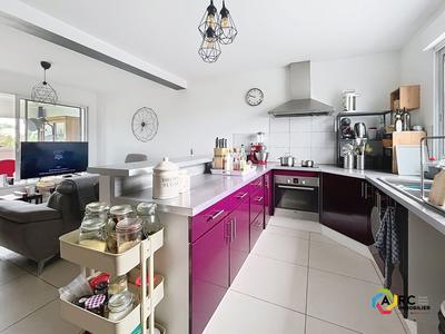 Maison - 73 m² - 3 pièces