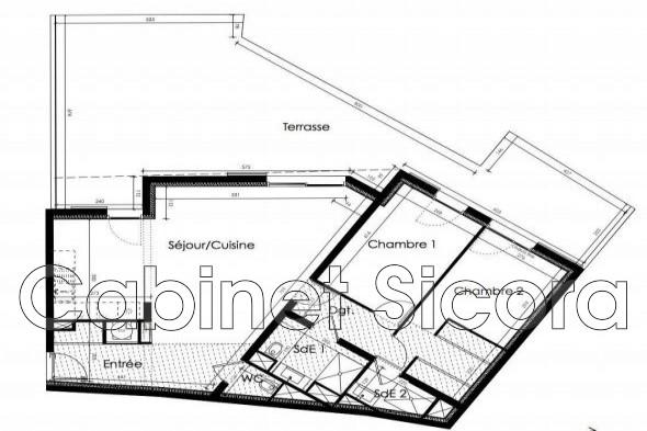 Appartement - 82 m² - 3 pièces