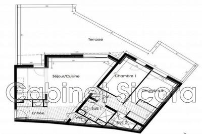 Appartement - 82 m² - 3 pièces