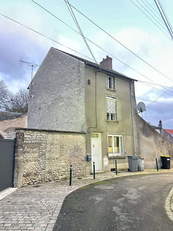 Maison - 88 m² - 4 pièces