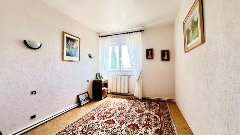 Maison - 158 m² - 6 pièces