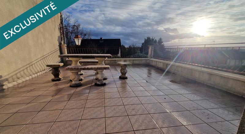 Maison - 88 m² - 5 pièces