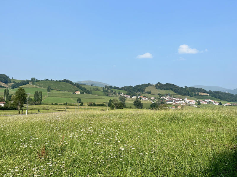 Terrain - 1 400 m²