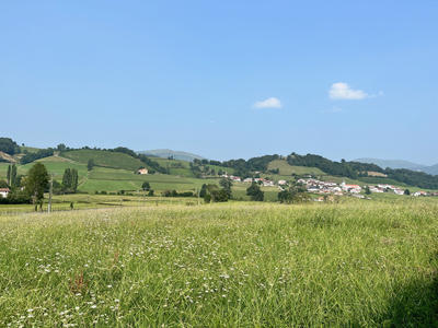 Terrain - 1 400 m²