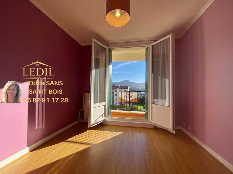 Appartement - 72 m² - 4 pièces