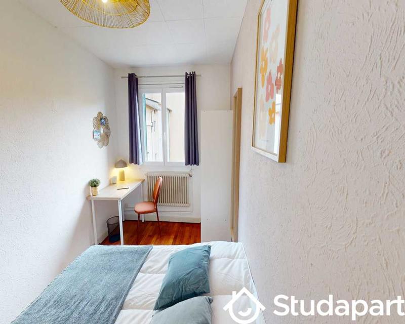 Chambre - 40 m² - 1 pièce