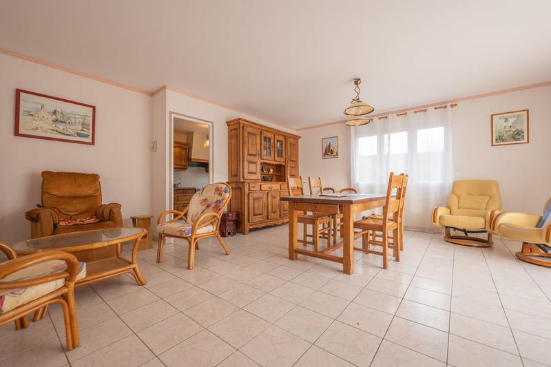Maison - 102 m² - 4 pièces