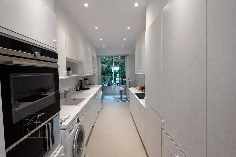 Appartement - 92 m² - 3 pièces