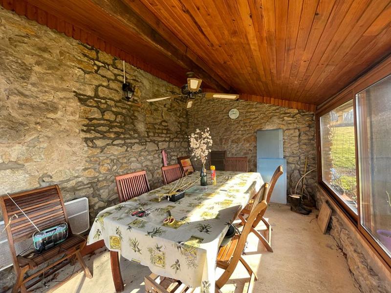 Maison - 200 m² - 7 pièces