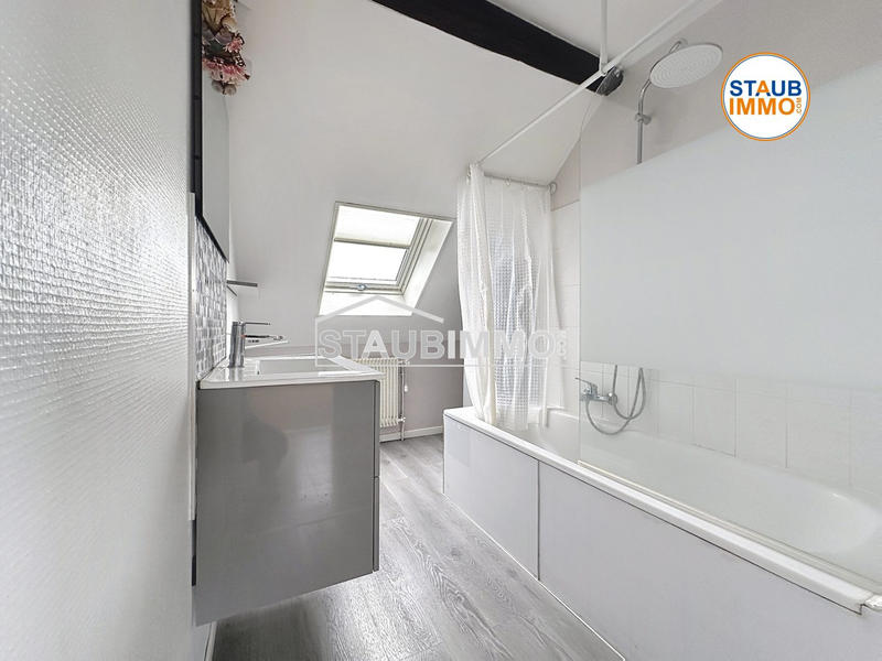 Maison - 149 m² - 6 pièces