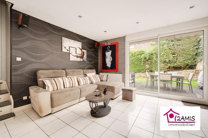 Maison - 125 m² - 7 pièces