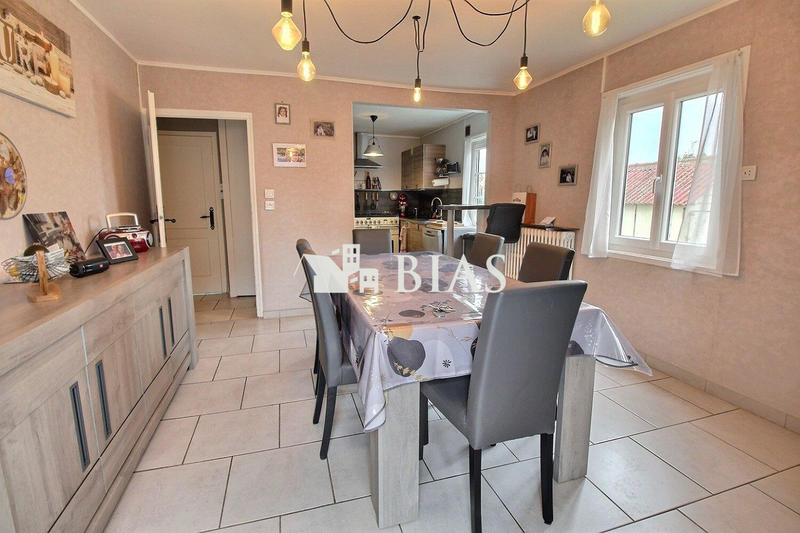 Maison - 103 m² - 5 pièces