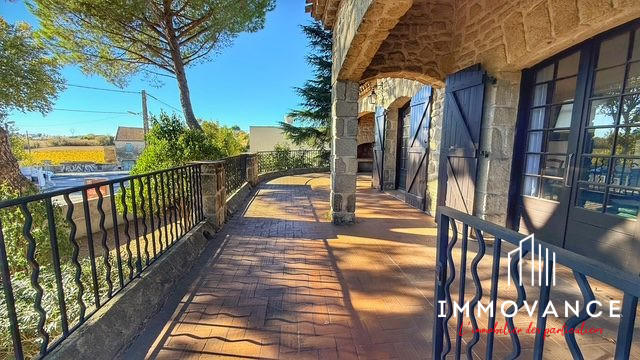 Villa - 120 m² - 5 pièces