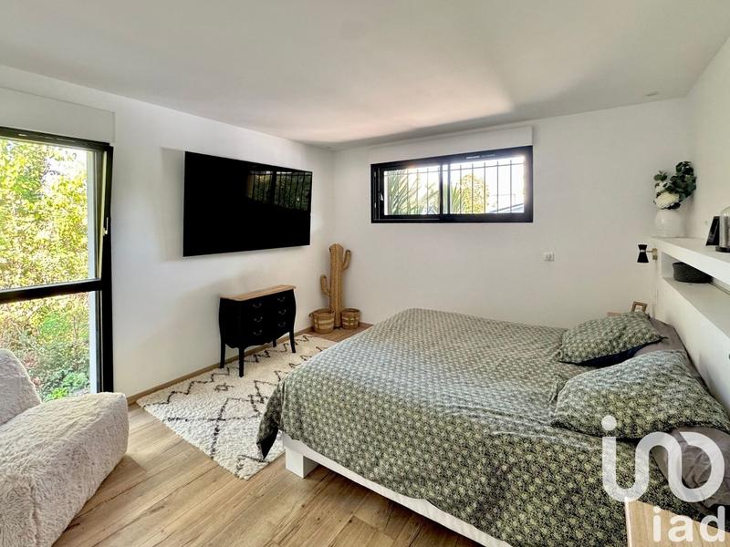 Maison - 293 m² - 6 pièces