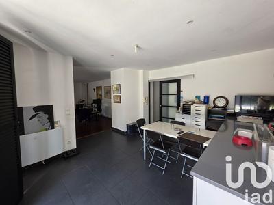 Appartement - 198 m² - 7 pièces