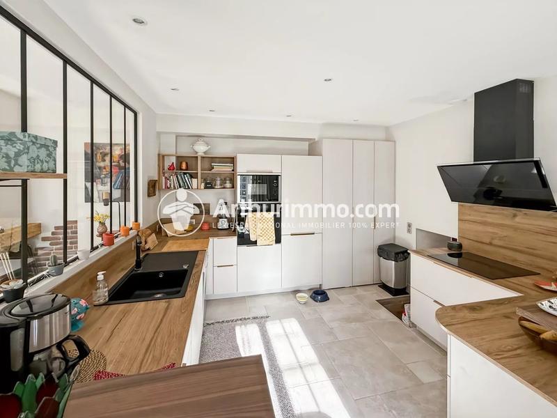 Maison - 153 m² - 6 pièces