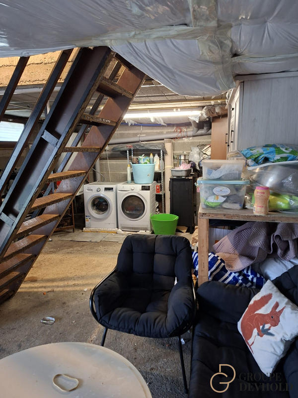 Maison - 92 m² - 5 pièces