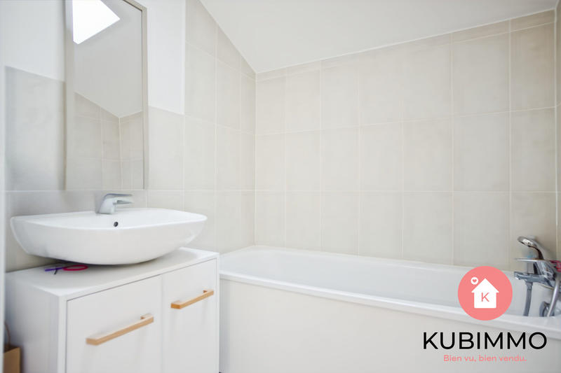 Duplex - 92 m² - 5 pièces