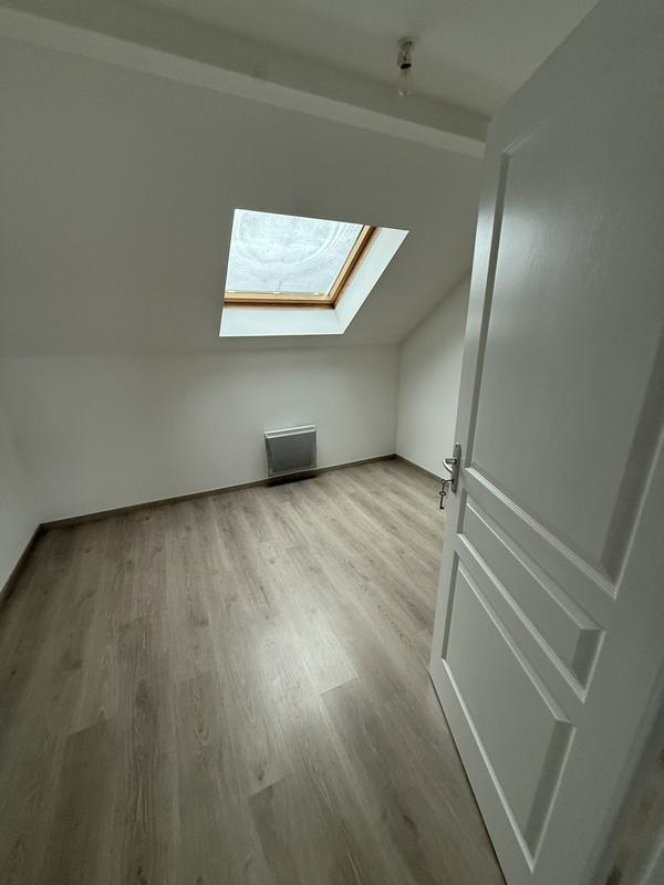 Maison - 94 m² - 5 pièces