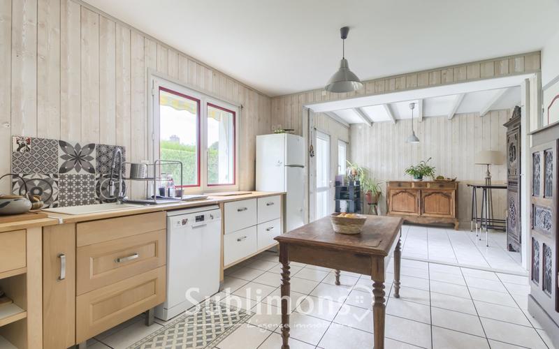 Maison - 173 m² - 8 pièces