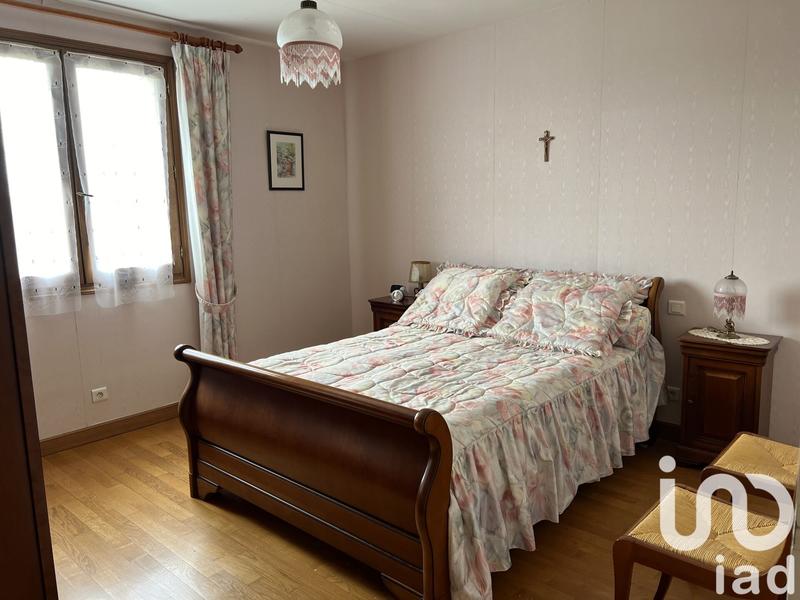 Maison - 252 m² - 7 pièces