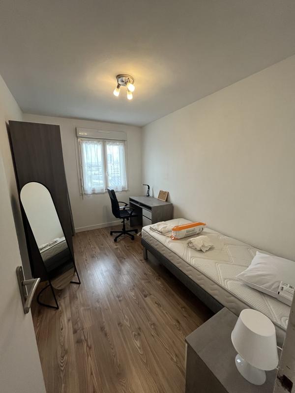 Appartement - 82 m² - 5 pièces