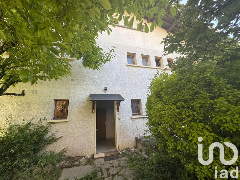 Appartement - 102 m² - 5 pièces