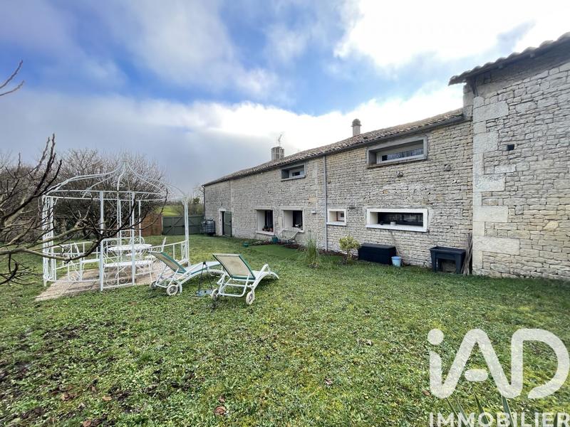 Maison - 155 m² - 8 pièces