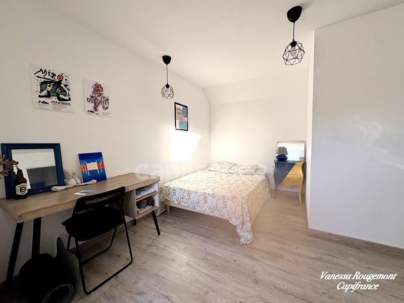 Maison - 168 m² - 6 pièces