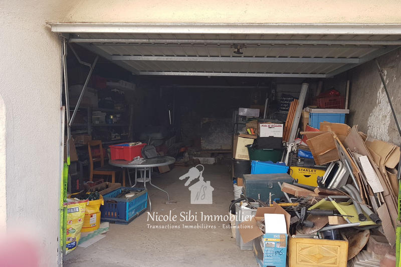 Parking / Garage - 32 m²