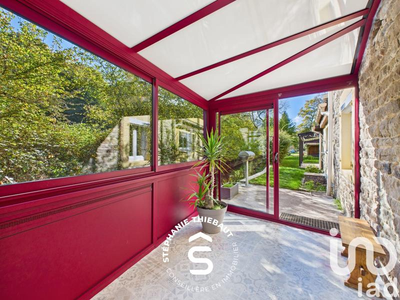 Maison - 212 m² - 8 pièces