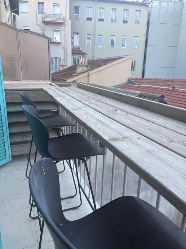 Appartement - 60 m² - 3 pièces