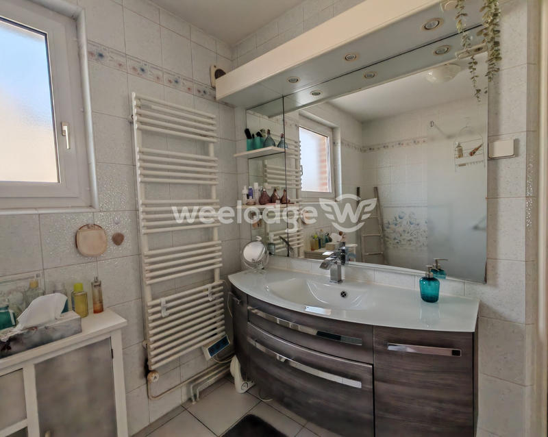 Maison - 208 m² - 10 pièces