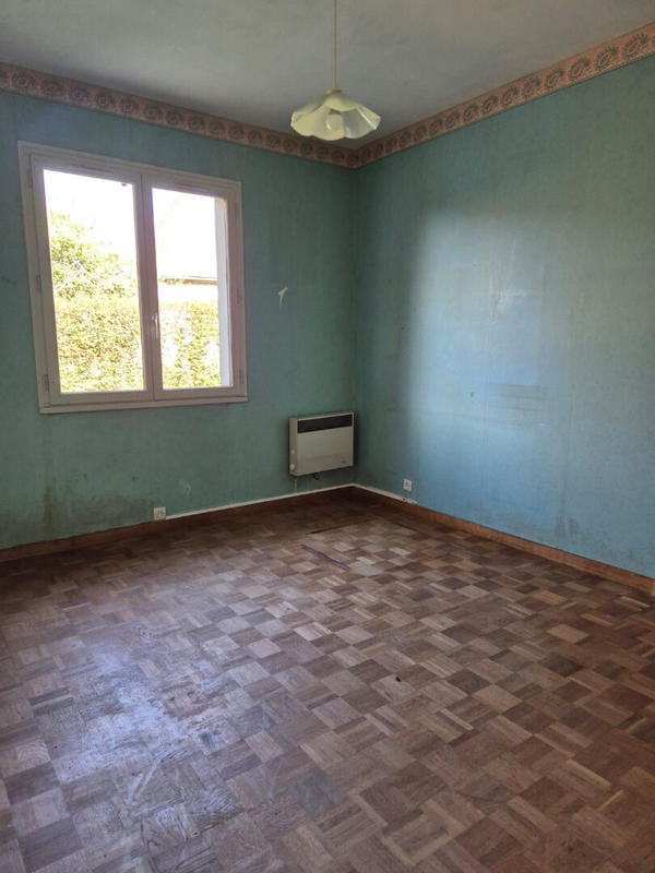 Maison - 95 m² - 5 pièces