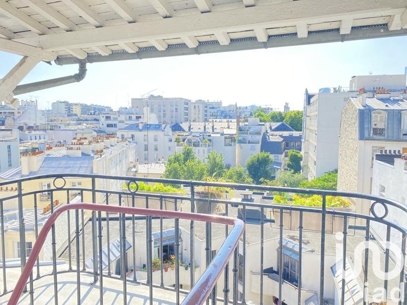 Studio - 9 m² - 1 pièce