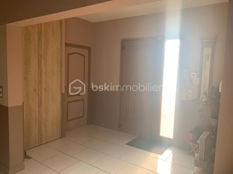 Propriété - 284 m² - 10 pièces