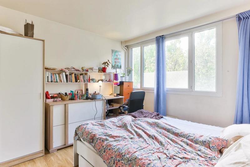 Appartement - 80 m² - 4 pièces