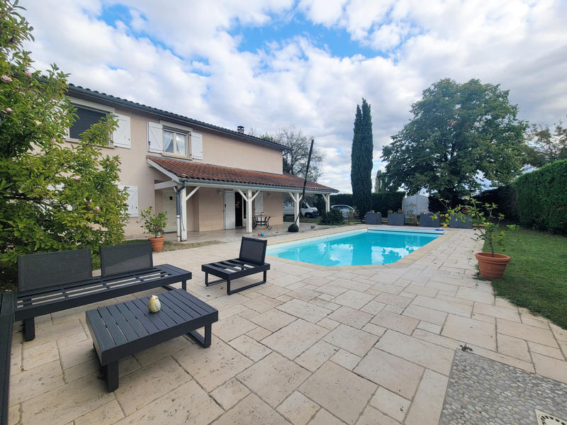 Maison - 153 m² - 6 pièces