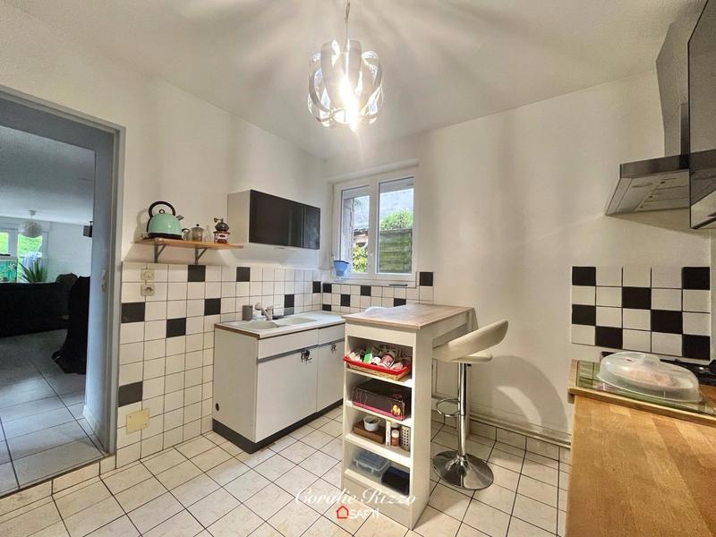 Appartement - 95 m² - 3 pièces