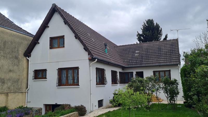 Maison - 200 m² - 4 pièces