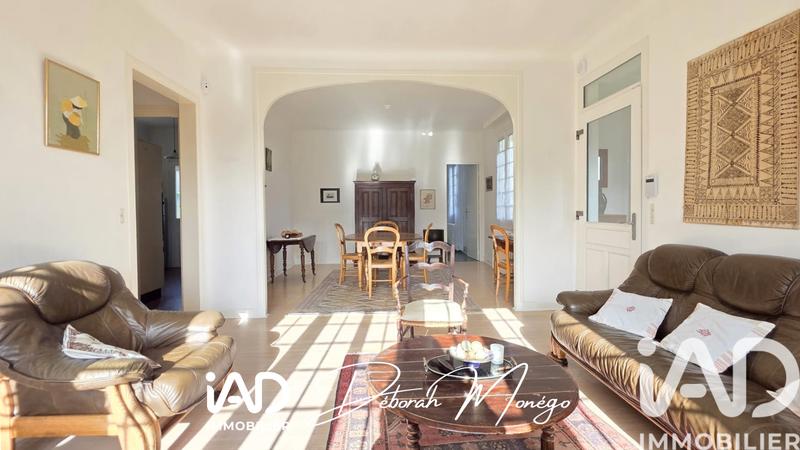 Maison - 99 m² - 5 pièces