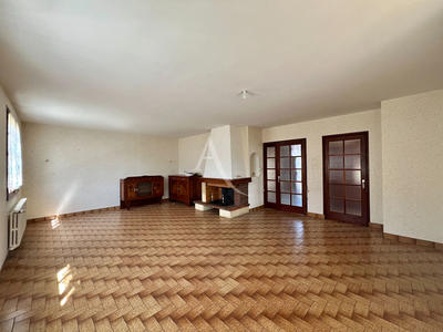 Maison - 100 m² - 3 pièces