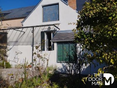 Maison - 86 m² - 4 pièces