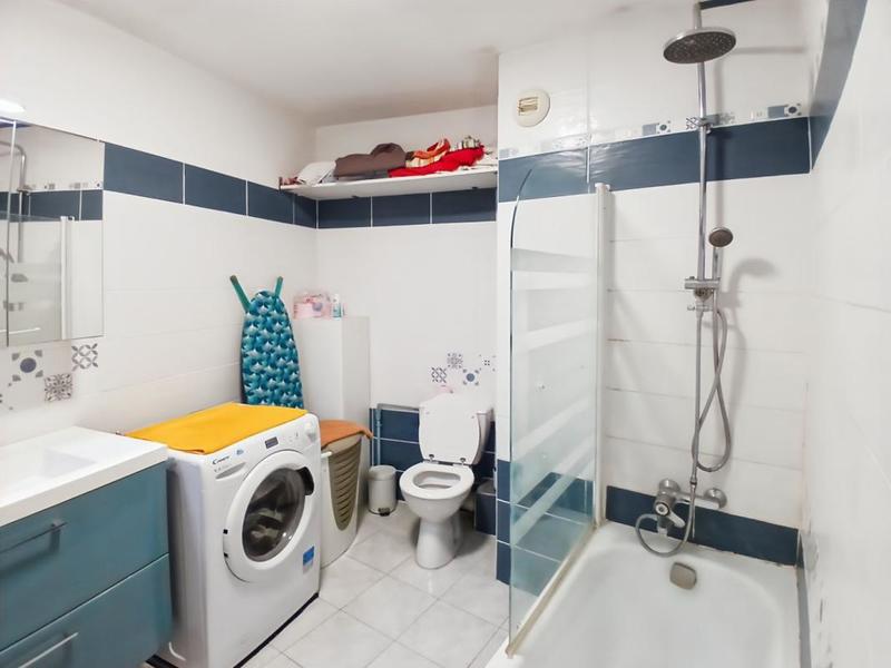 Studio - 30 m² - 1 pièce