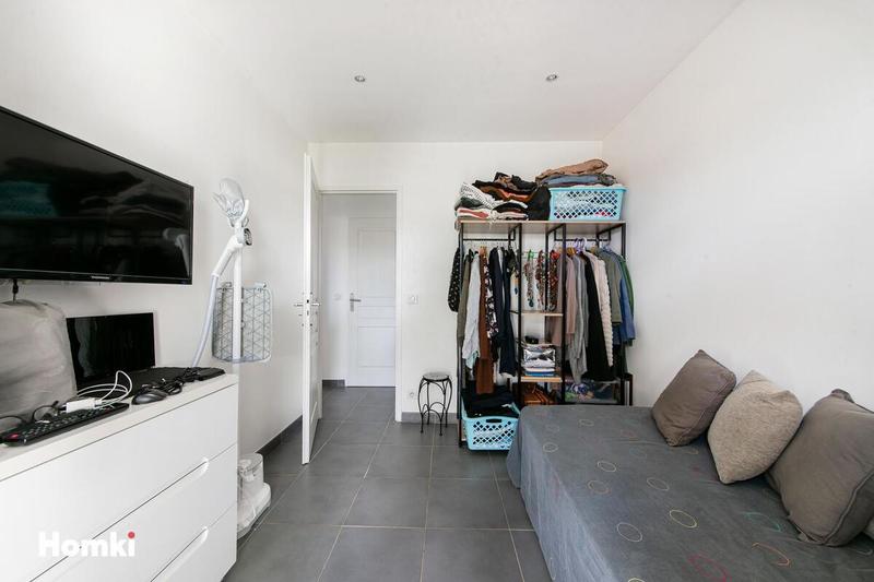 Villa - 90 m² - 4 pièces