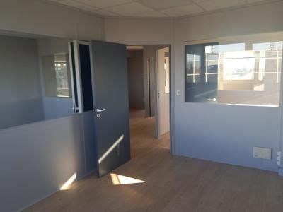 Bureau - 93 m²