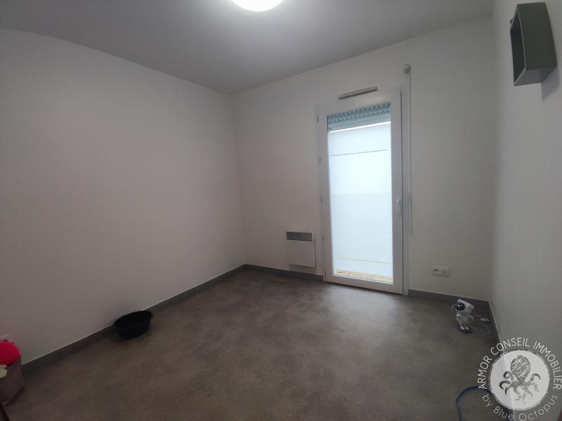 Local commercial - 35 m² - 3 pièces